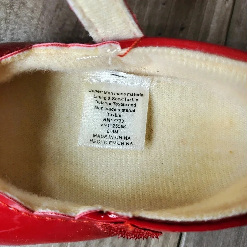 Cat & Jack Shiny Red Bow Mary Jane Flats 6-9m ♥️